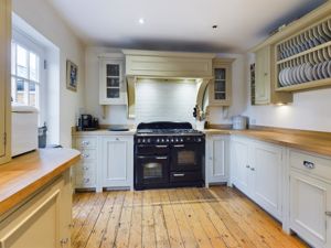 Kitchen range - click for photo gallery